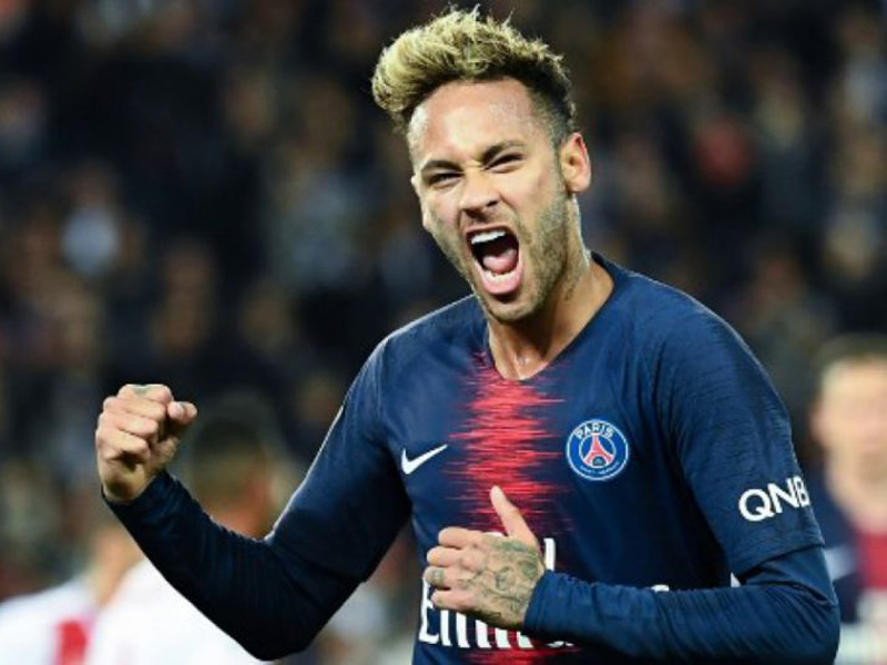 Neymar chega ao topo da artilharia brasileira na Liga dos Campeões 