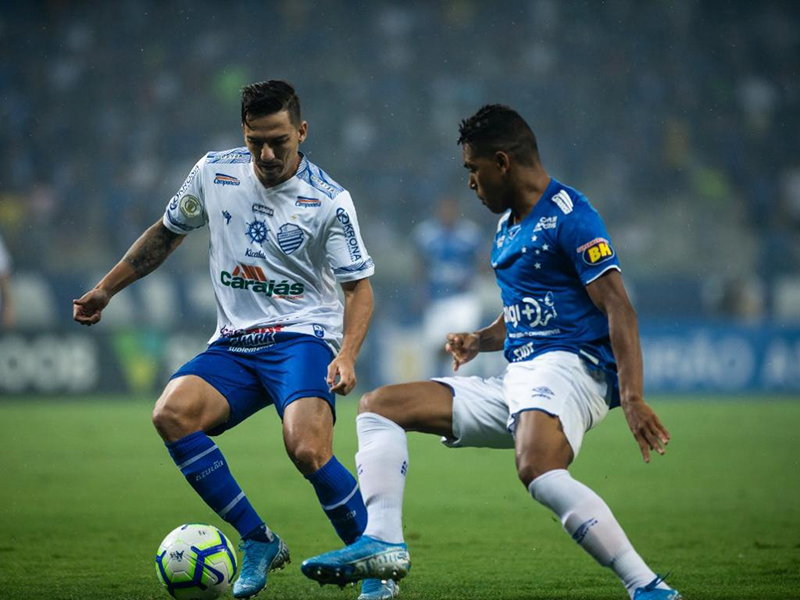 Cruzeiro perde para o CSA em casa e se complica de vez no Brasileirão